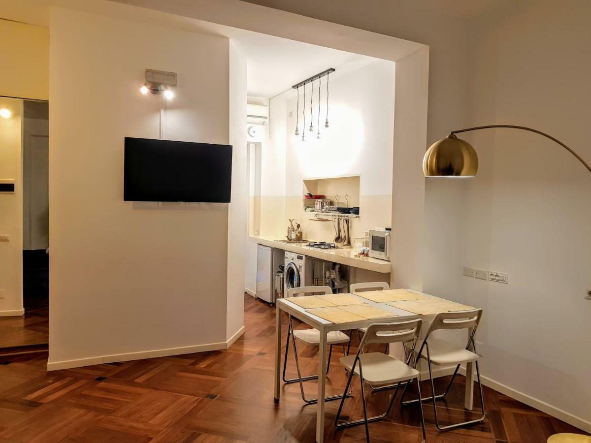 Piazza Martiri Apartment Cagliari Bagian luar foto