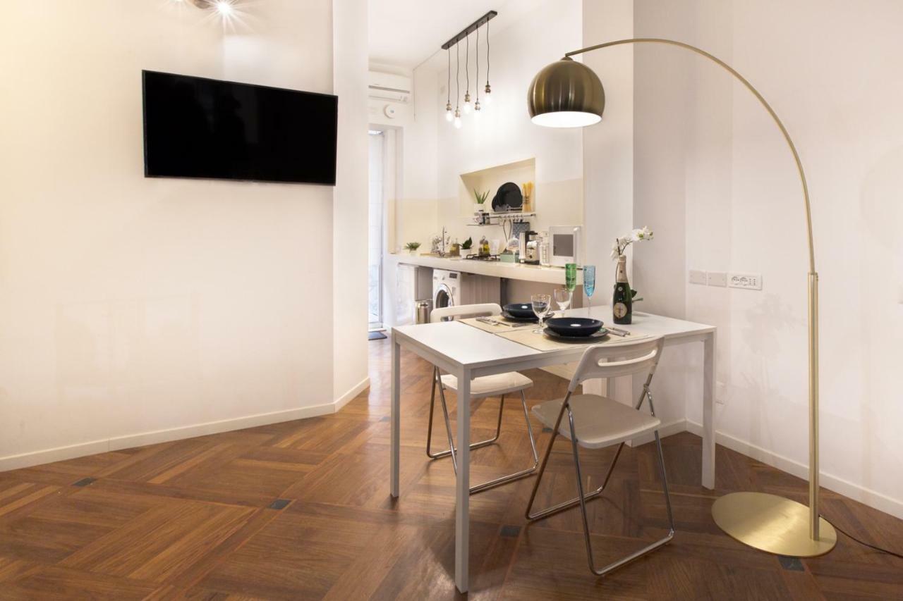 Piazza Martiri Apartment Cagliari Bagian luar foto
