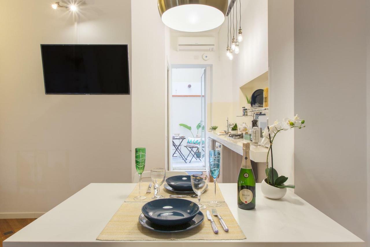 Piazza Martiri Apartment Cagliari Bagian luar foto
